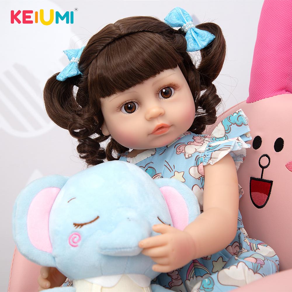 Boneca Bebê Reborn Fofa 55cm Corpo Siliconado Cabelo de Cachos